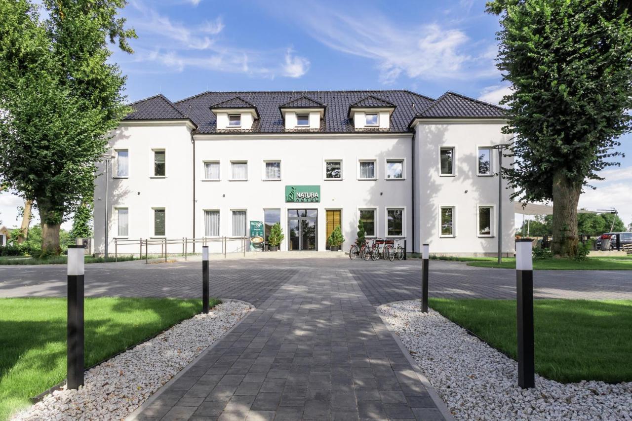 Hotel Natura Slonsk Bagian luar foto